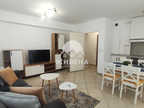 Дава се под наем Двустаен апартамент в Варна, Базар Левски - 60 кв.м за 500 € - Снимка #1