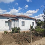 Къща в с. Преспа, Област Добрич - 65 кв.м за 440 €/кв.м - Снимка #1