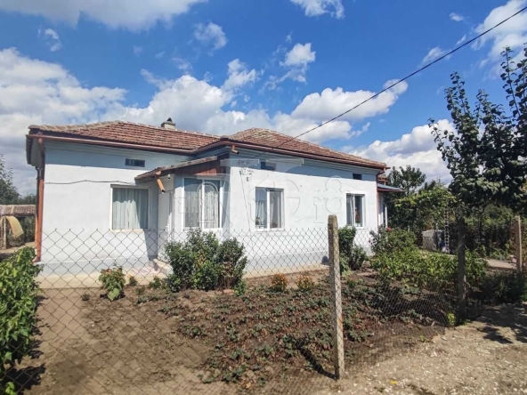 Къща в с. Преспа, Област Добрич - 65 кв.м за 440 €/кв.м - Снимка #1