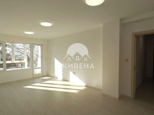 Тристаен апартамент в Варна, Трошево - 61 кв.м за 2507 €/кв.м - Снимка #1