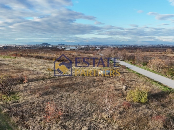 Парцел в с. Брестник, Област Пловдив - 900 кв.м за 26 €/кв.м - Снимка #1