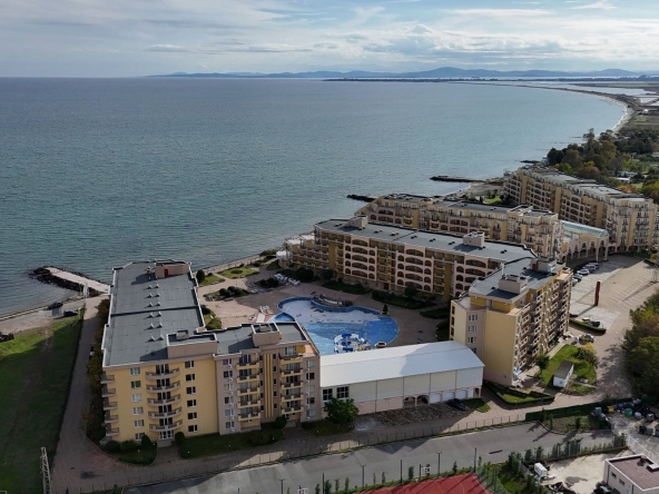 Тристаен апартамент в Ахелой - 92 кв.м за 582 €/кв.м - Снимка #1