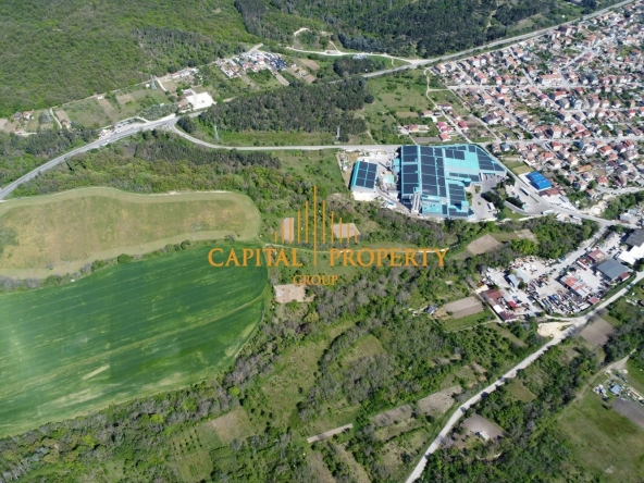 Парцел в Аксаково - 21080 кв.м за 16 €/кв.м - Снимка #1