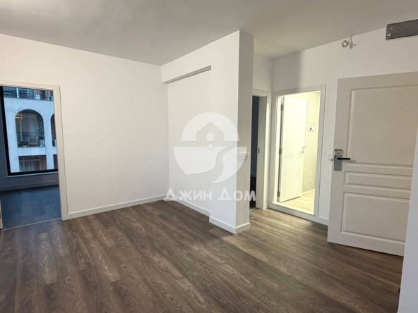 Тристаен апартамент в к.к. Слънчев бряг - 67 кв.м за 815 €/кв.м - Снимка #1