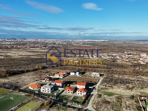 Парцел в с. Брестник, Област Пловдив - 646 кв.м за 44 €/кв.м - Снимка #1