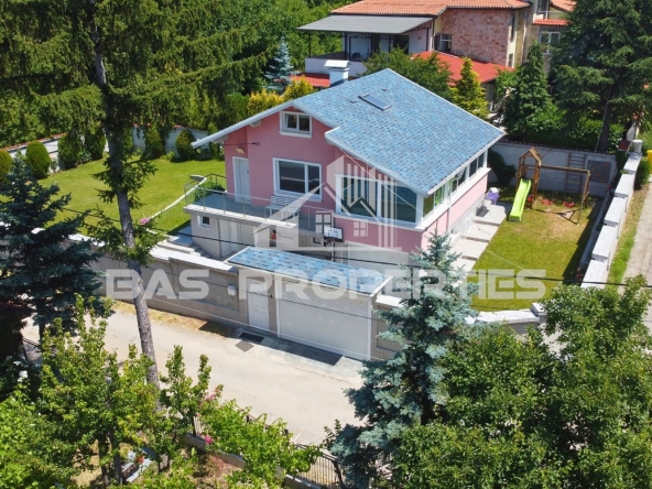 Къща в Банкя - 160 кв.м за 1450 €/кв.м - Снимка #1