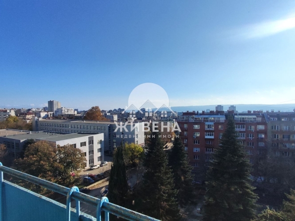 Тристаен апартамент в Варна, Левски - 80 кв.м за 889 €/кв.м - Снимка #1