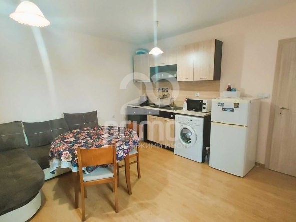 Тристаен апартамент в Велико Търново, Център - 78 кв.м за 837 €/кв.м - Снимка #1