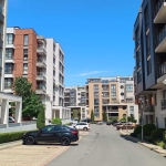 Тристаен апартамент в Бургас, Меден рудник - зона Д - 121 кв.м за 867 €/кв.м - Снимка #1