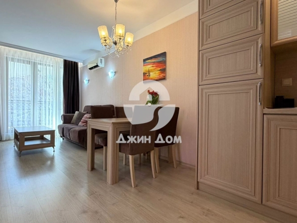 Тристаен апартамент в к.к. Слънчев бряг - 71 кв.м за 862 €/кв.м - Снимка #1