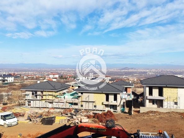 Къща в с. Марково, Област Пловдив - 203 кв.м за 1654 €/кв.м - Снимка #1