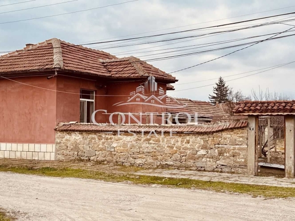 Къща в с. Първомайци, Област Велико Търново - 85 кв.м за 528 €/кв.м - Снимка #1