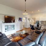 Дава се под наем Тристаен апартамент в София, Център - 100 кв.м за 1196.97 € - Снимка #1