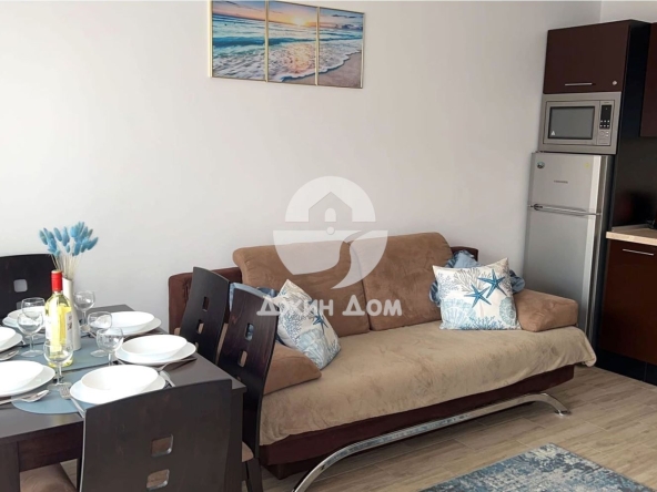 Двустаен апартамент в к.к. Слънчев бряг - 54 кв.м за 1115 €/кв.м - Снимка #1