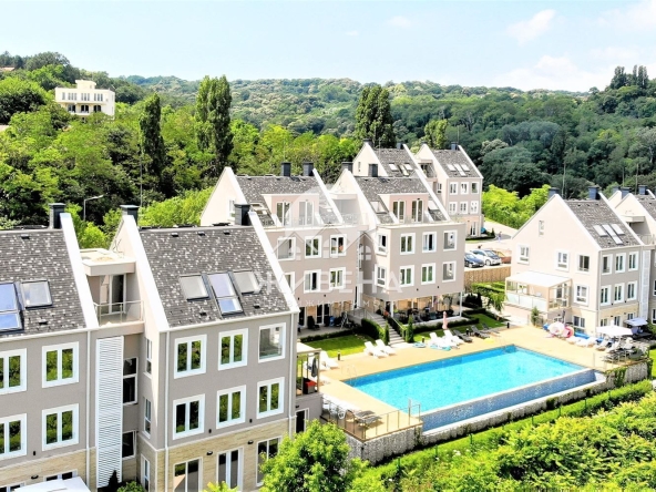 Четиристаен апартамент в Варна, Аспарухово - 124 кв.м за 1275 €/кв.м - Снимка #1