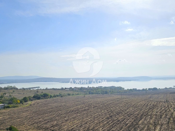 Тристаен апартамент в Бургас, Меден рудник - зона В - 100 кв.м за 848 €/кв.м - Снимка #1