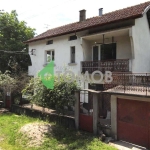 Къща в с. Белокопитово, Област Шумен - 326 кв.м за 391 €/кв.м - Снимка #1