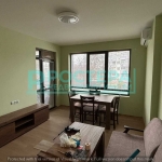 Дава се под наем Тристаен апартамент в Търговище, Център - 80 кв.м за 298.86 € - Снимка #1