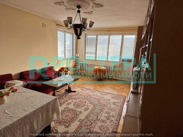 Многостаен апартамент в Търговище, Център - 115 кв.м за 732 €/кв.м - Снимка #1