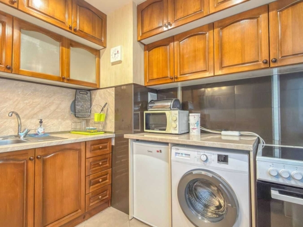 Тристаен апартамент в София, Медицинска академия - 74 кв.м за 2275 €/кв.м - Снимка #1