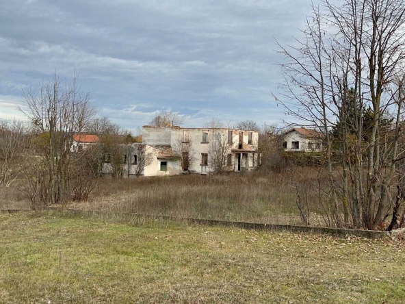 Парцел в с. Карлуково, Област Ловеч - 5002 кв.м за 8 €/кв.м - Снимка #1