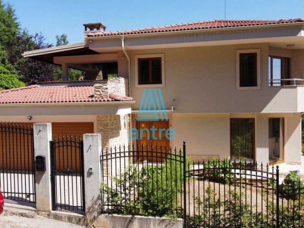 Къща в с. Бистрица, Област София-град - 410 кв.м за 2183 €/кв.м - Снимка #1