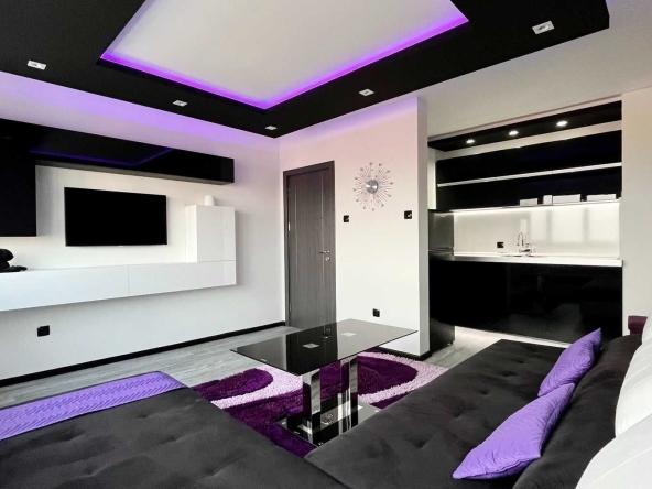 Дава се под наем Двустаен апартамент в Враца, Вежен - 60 кв.м за 408 € - Снимка #1