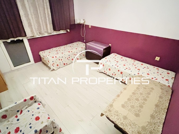 Дава се под наем Тристаен апартамент в Бургас, Меден рудник - зона В - 100 кв.м за 357 € - Снимка #1