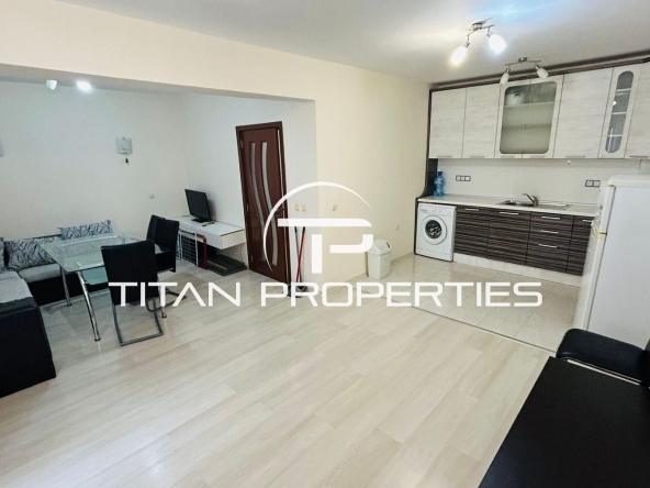 Дава се под наем Тристаен апартамент в Бургас, Изгрев - 90 кв.м за 510 € - Снимка #1