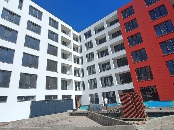 Двустаен апартамент в София, Малинова долина - 60 кв.м за 1734 €/кв.м - Снимка #1