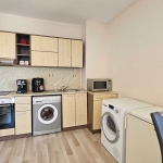 Дава се под наем Двустаен апартамент в к.к. Слънчев бряг - 90 кв.м за 300 € - Снимка #1