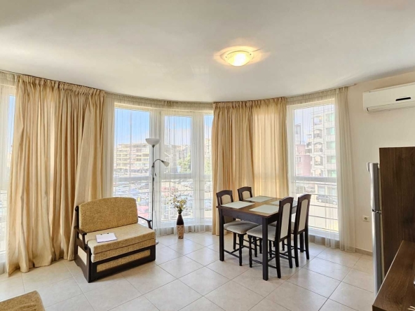 Дава се под наем Двустаен апартамент в Поморие - 50 кв.м за 510 € - Снимка #1