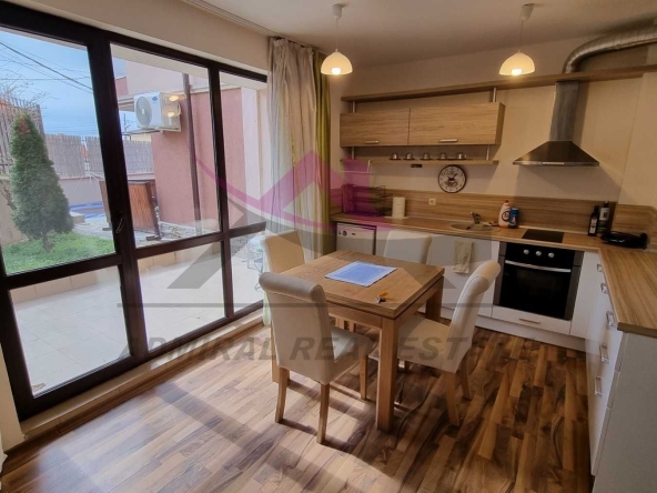 Дава се под наем Двустаен апартамент в Варна, м-т Траката - 60 кв.м за 430 € - Снимка #1