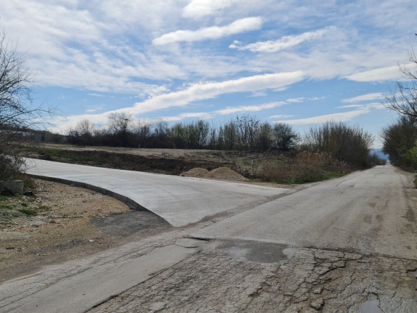 Парцел в Варна, Западна промишлена зона - 5002 кв.м за 69 €/кв.м - Снимка #1