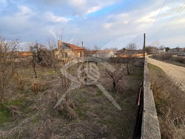 Парцел в с. Сухозем, Област Пловдив - 1432 кв.м за 17 €/кв.м - Снимка #1