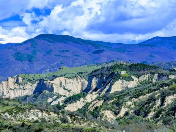 Парцел в с. Лозеница, Област Благоевград - 814 кв.м за 29 €/кв.м - Снимка #1