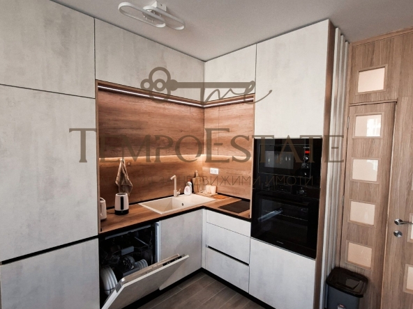 Дава се под наем Двустаен апартамент в Варна, Чайка - 66 кв.м за 700 € - Снимка #1