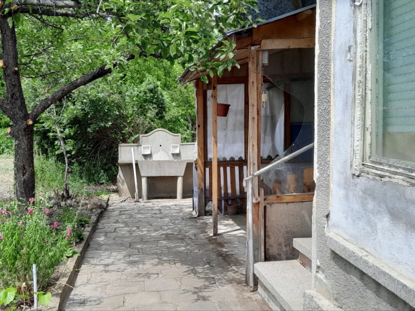 Къща в Ловеч, Здравец - 100 кв.м за 179 €/кв.м - Снимка #1