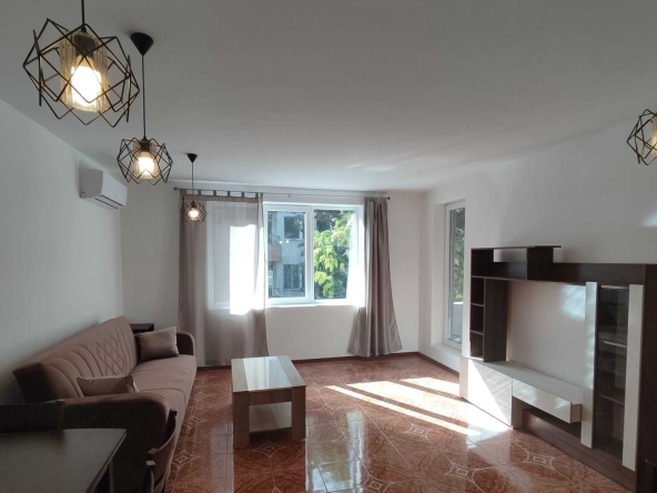 Дава се под наем Тристаен апартамент в София, Банишора - 77 кв.м за 548.25 € - Снимка #1