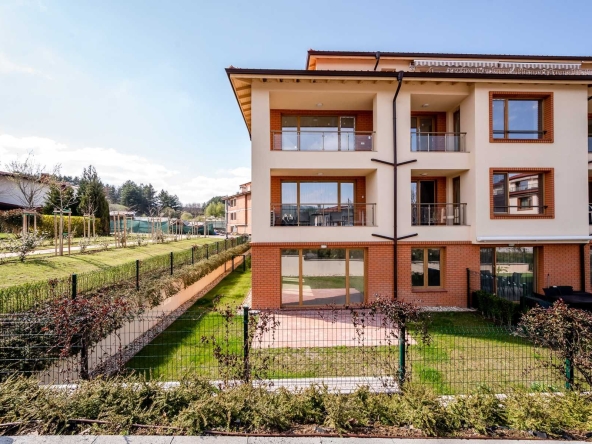 Четиристаен апартамент в София, м-т Детски град - 155 кв.м за 1398 €/кв.м - Снимка #1