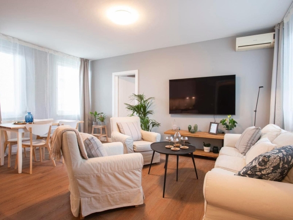 Дава се под наем Двустаен апартамент в София, Младост 4 - 60 кв.м за 800 € - Снимка #1