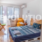 Дава се под наем Двустаен апартамент в Варна, Гръцка махала - 50 кв.м за 359.04 € - Снимка #1