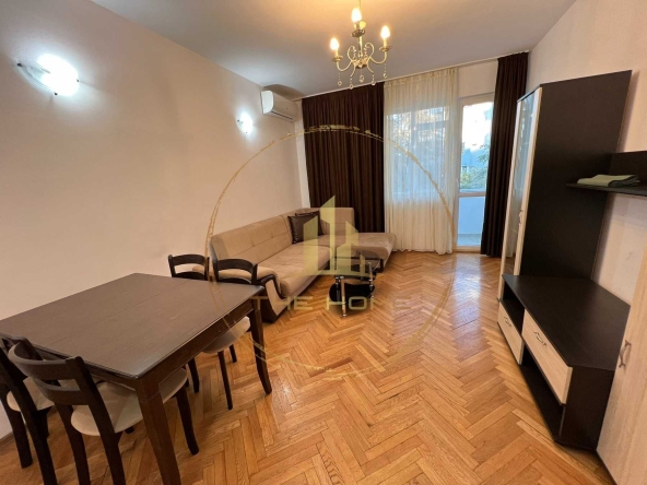 Дава се под наем Тристаен апартамент в Варна, Окръжна болница - 90 кв.м за 600 € - Снимка #1