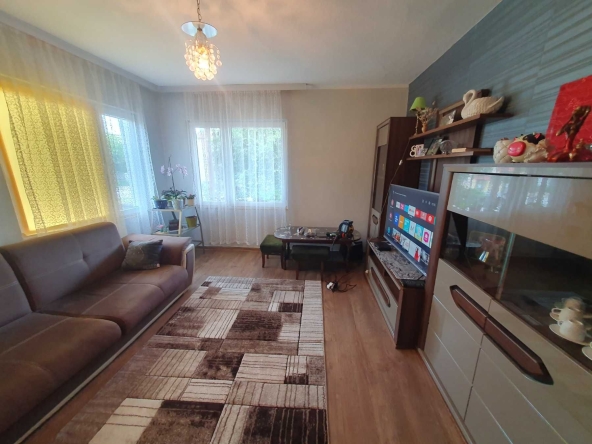 Къща в Стамболийски - 120 кв.м за 1125 €/кв.м - Снимка #1