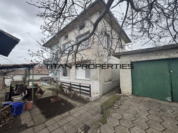 Къща в Бургас, Лозово - 180 кв.м за 1223 €/кв.м - Снимка #1