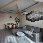 Тристаен апартамент в Казанлък - 70 кв.м за 933 €/кв.м - Снимка #1