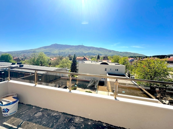 Тристаен апартамент в София, Студентски град - 144 кв.м за 1598 €/кв.м - Снимка #1