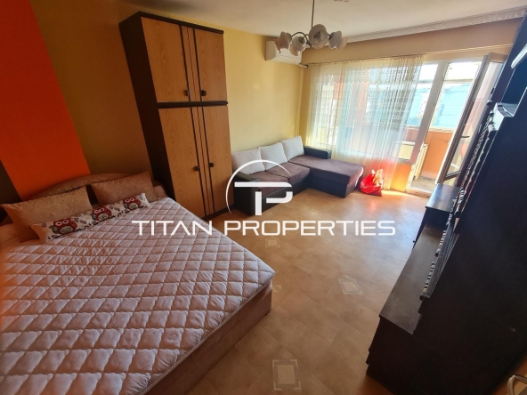 Дава се под наем Едностаен апартамент в Бургас, Меден рудник - зона А - 44 кв.м за 229.5 € - Снимка #1