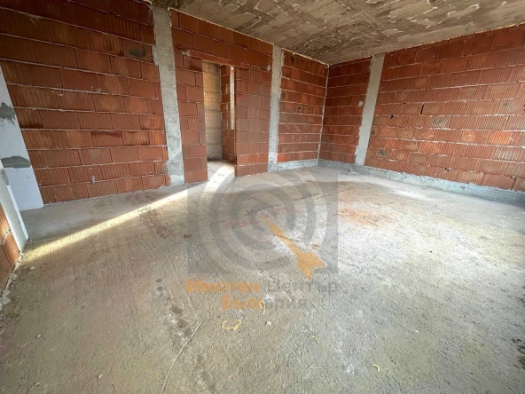 Къща в Елин Пелин - 180 кв.м за 1534 €/кв.м - Снимка #1