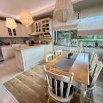 Дава се под наем Къща в Варна, Изгрев - 220 кв.м за 1700 € - Снимка #1